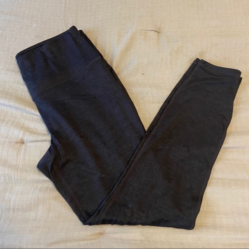 BNWT Gaiam leggings- Black Heather
